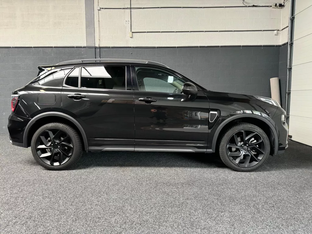 Lynk & Co 01 1.5, Pano, Led, Black Edition,