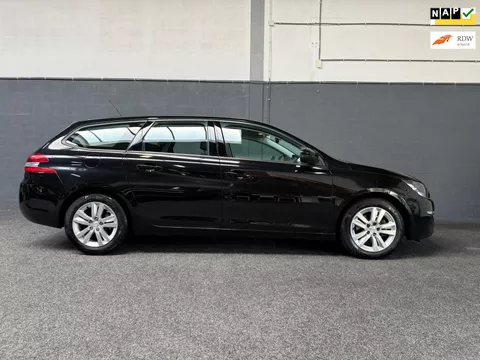 Peugeot 308 SW 1.2 PureTech Blue Lease