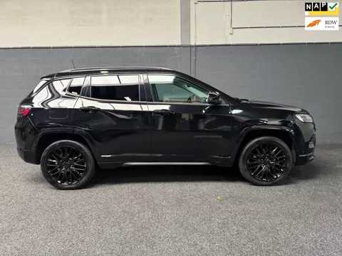 Jeep Compass 4xe 240 Plug-in Hybrid Electric S