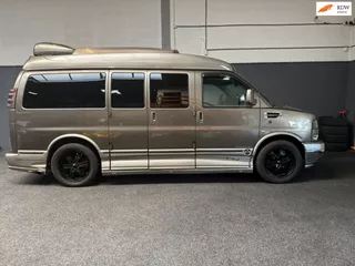 GMC GMC SAVANNA 1500 CAMPER LPG