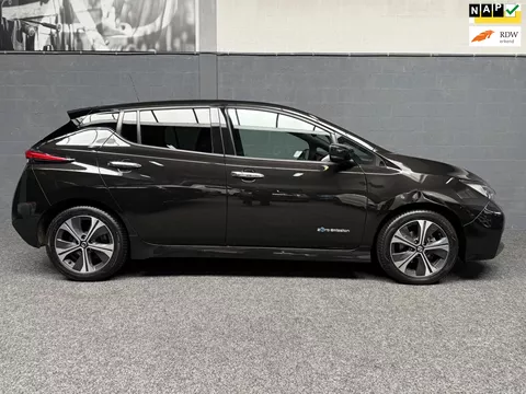 Nissan LEAF N-Connecta 40 kWh BTW AUTO
